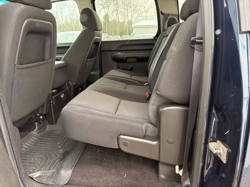 Used 2012 GMC Sierra 2500 SLE w/ SLE Preferred Package image 27