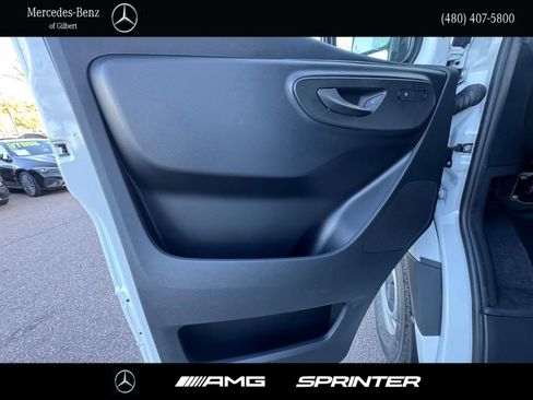 New 2025 Mercedes-Benz Sprinter 2500 image 17