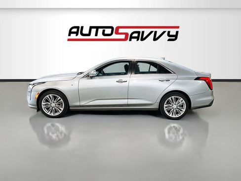 Used 2025 Cadillac CT4 Luxury w/ Sun And Sound Package AWD/4WD image 4