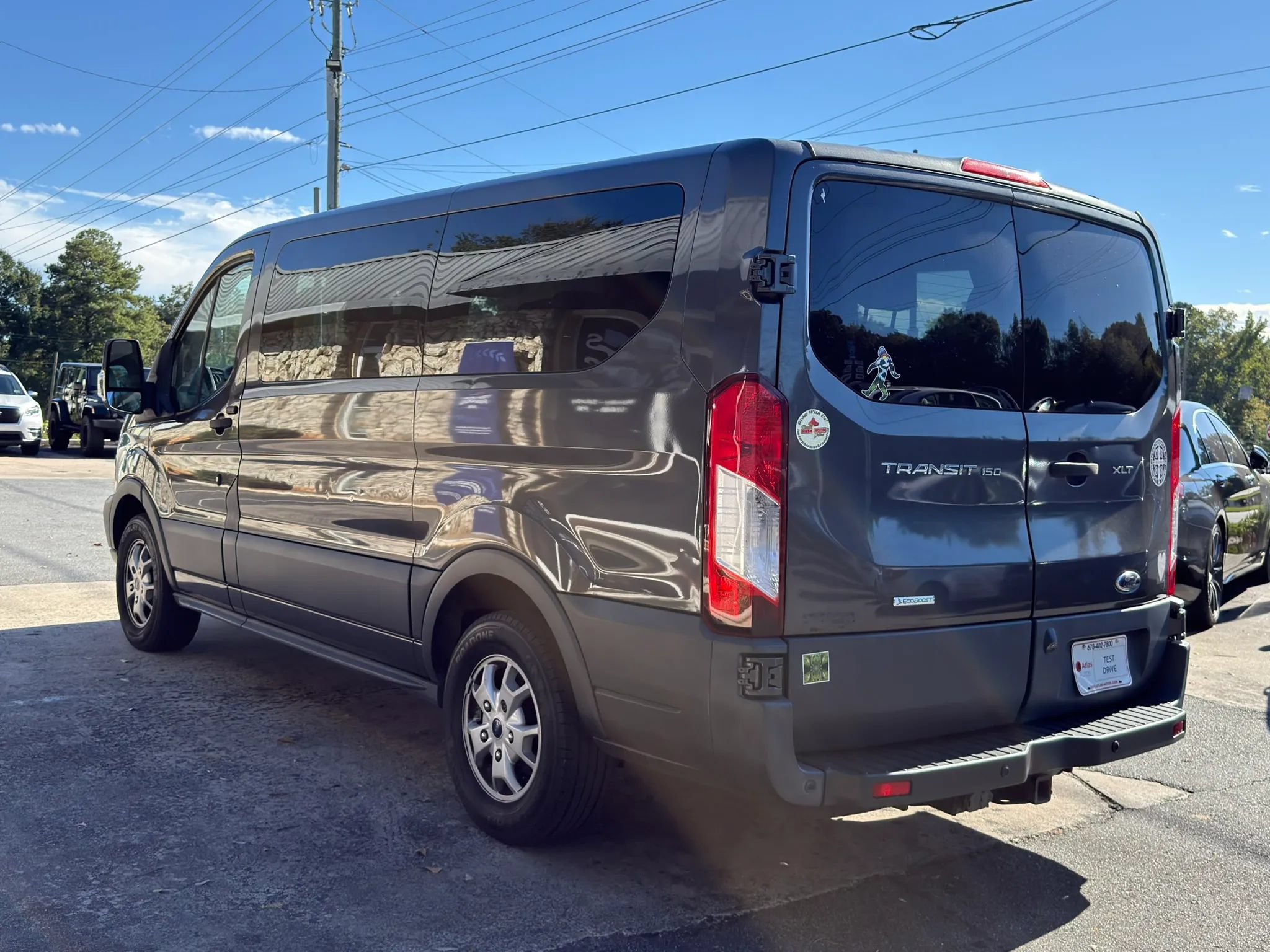 Used 2016 Ford Transit 150 XLT RWD image 7