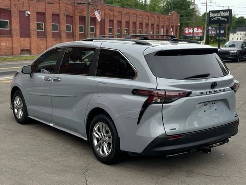 Used 2023 Toyota Sienna XLE Woodland Edition AWD/4WD image 8