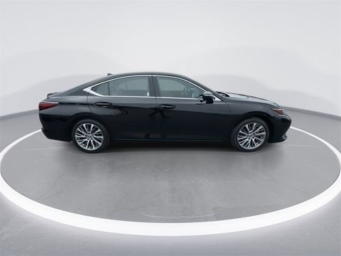 Used 2020 Lexus ES 350 w/ Premium Package image 9