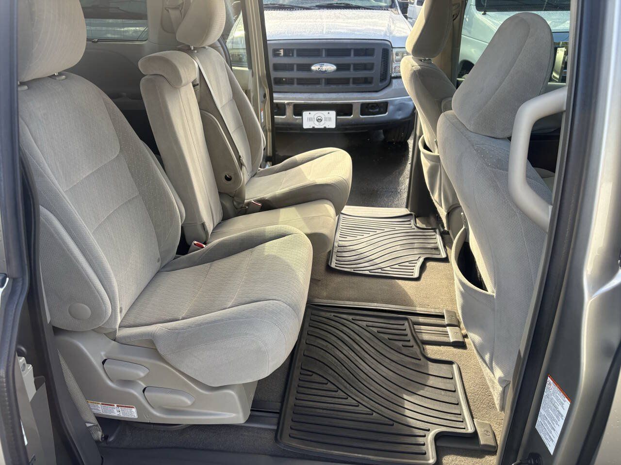 Used 2015 Toyota Sienna LE FWD image 10