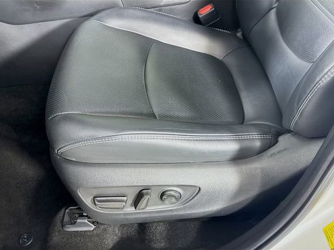 Used 2023 Toyota RAV4 Limited FWD image 22