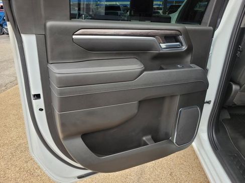 Certified 2025 Chevrolet Silverado 2500 LTZ w/ LTZ Convenience Package image 14