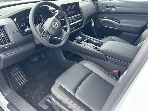 New 2026 Nissan Pathfinder SL w/ Cargo Package AWD/4WD image 13