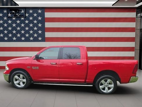 Used 2017 RAM 1500 Classic SLT AWD/4WD image 8