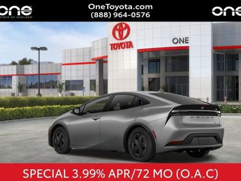 New 2026 Toyota Prius Plug-In Hybrid image 7