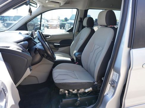 Used 2017 Ford Transit Connect XLT FWD image 7