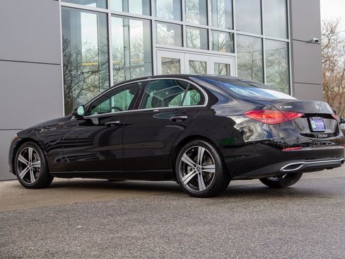 Used 2025 Mercedes-Benz C 300 4MATIC Sedan image 8