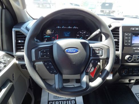 Used 2022 Ford F550 4x4 Crew Cab Super Duty w/ Power Equipment Group image 32