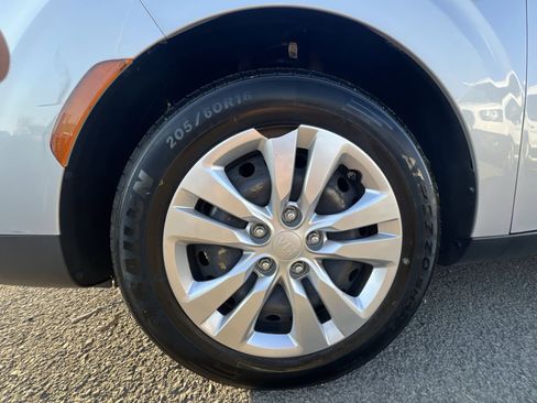 Used 2021 Kia Soul LX image 12