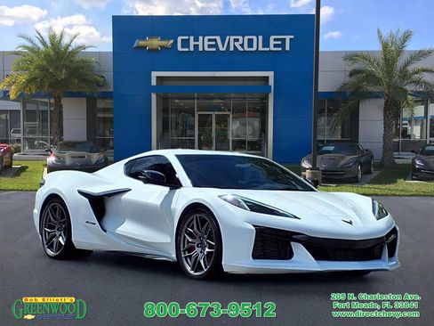Used 2025 Chevrolet Corvette Z06 RWD image 1