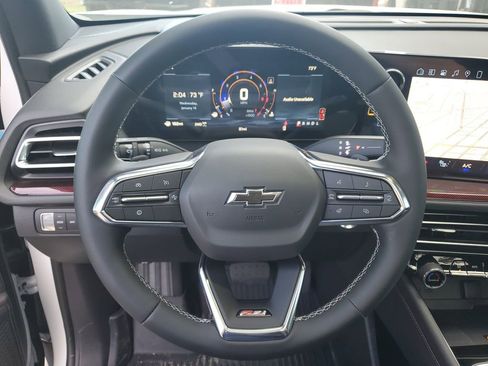 New 2026 Chevrolet Traverse Z71 w/ Driver Confidence Package image 32