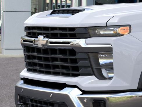 New 2026 Chevrolet Silverado 3500 LT w/ All Star Edition image 13