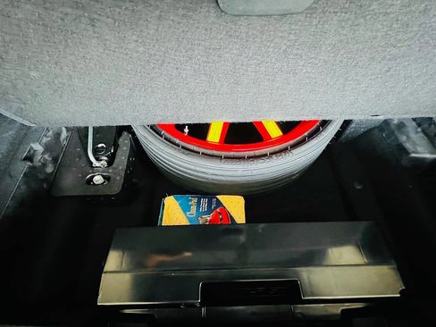 Used 2017 Porsche Macan GTS image 37