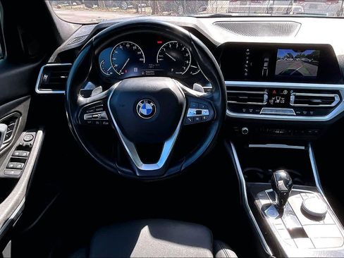 Used 2020 BMW 330i Sedan w/ Driving Assistance Package RWD image 6
