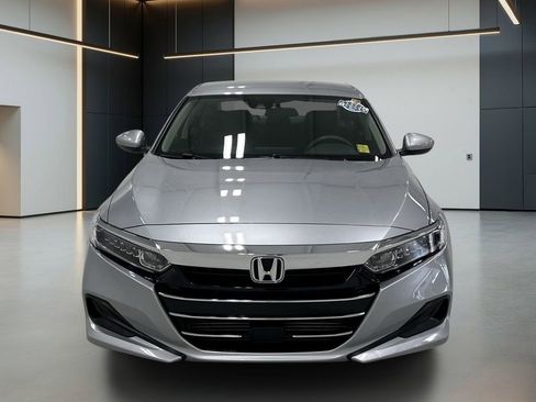 Used 2022 Honda Accord LX image 4