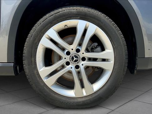 Used 2019 Mercedes-Benz GLA 250 image 11