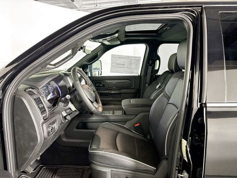 New 2026 RAM 3500 Limited AWD/4WD image 11