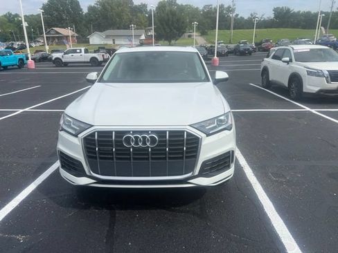 Used 2021 Audi Q7 3.0T Premium w/ Convenience Package AWD/4WD image 3