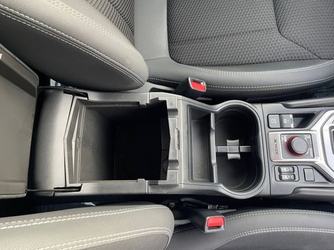 Certified 2023 Subaru Forester Premium image 28