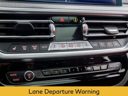 Used 2024 BMW X3 M40i image 25