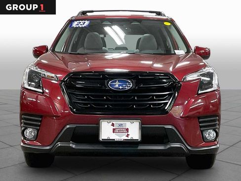 Used 2023 Subaru Forester Premium AWD/4WD image 4