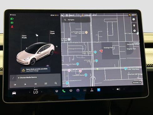 Used 2020 Tesla Model 3 Performance image 9