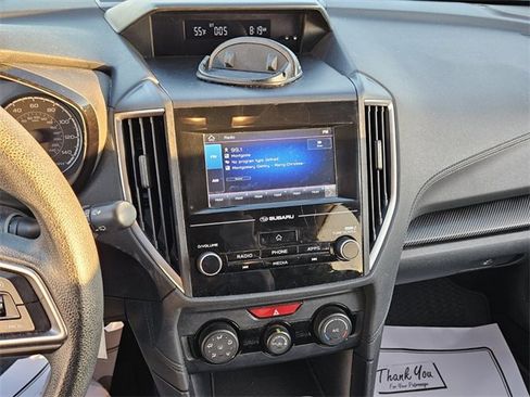 Used 2019 Subaru Crosstrek 2.0i image 16