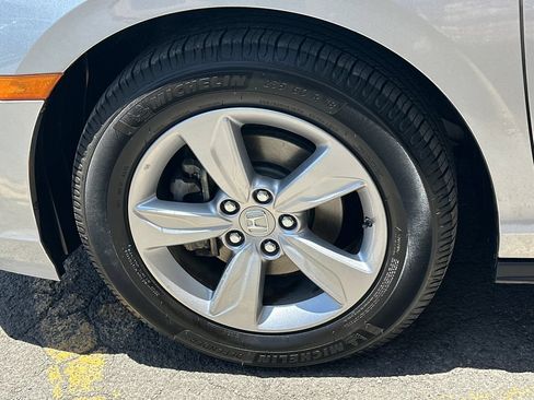 Used 2019 Honda Odyssey EX image 11
