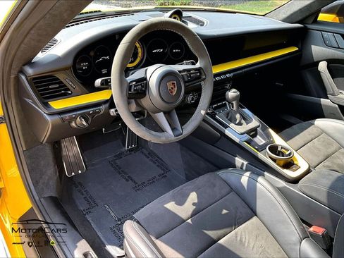 Used 2022 Porsche 911 GT3 RWD image 12