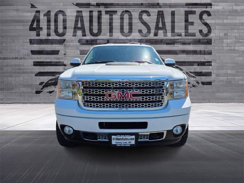 Used 2011 GMC Sierra 2500 Denali AWD/4WD image 5