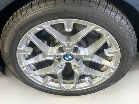 Used 2025 BMW 330i Sedan RWD image 11