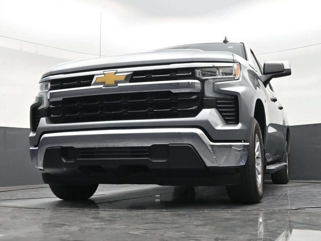 Used 2024 Chevrolet Silverado 1500 LT RWD image 24