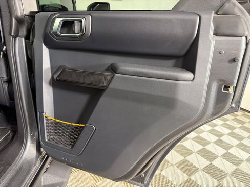 Used 2024 Ford Bronco Badlands AWD/4WD image 17
