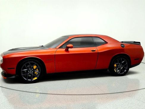 Used 2021 Dodge Challenger R/T w/ Blacktop Package RWD image 8
