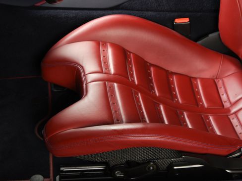 Used 2020 Ferrari 812 Superfast RWD image 30