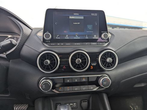 Used 2024 Nissan Sentra SV FWD image 16