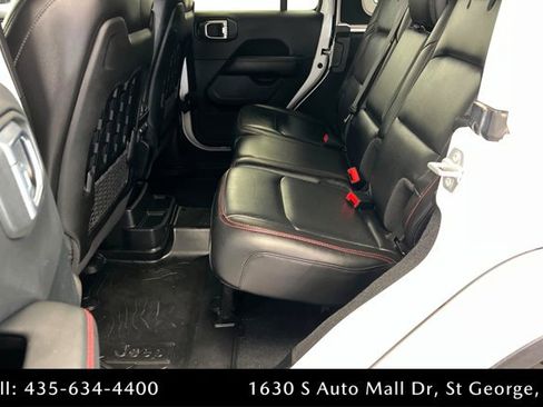 Used 2020 Jeep Wrangler Unlimited Rubicon w/ Advanced Safety Group image 21