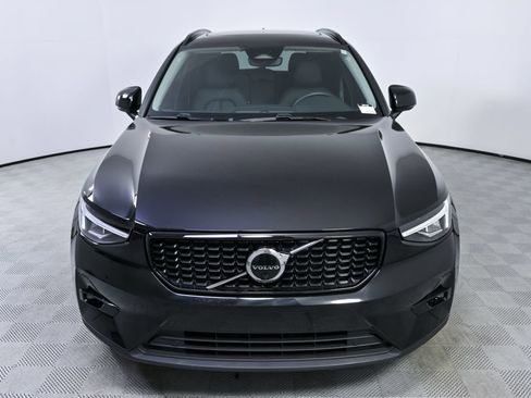 Certified 2023 Volvo XC40 B4 Plus w/ Driver Assist Package FWD image 37