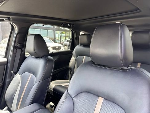 Certified 2024 MAZDA CX-90 Plug-In Hybrid w/ Premium Plus AWD/4WD image 17