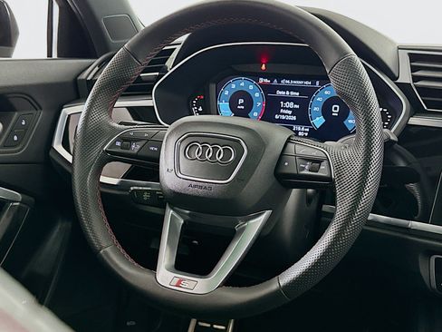 Used 2025 Audi Q3 2.0T Premium Plus w/ Premium Plus Package AWD/4WD image 8