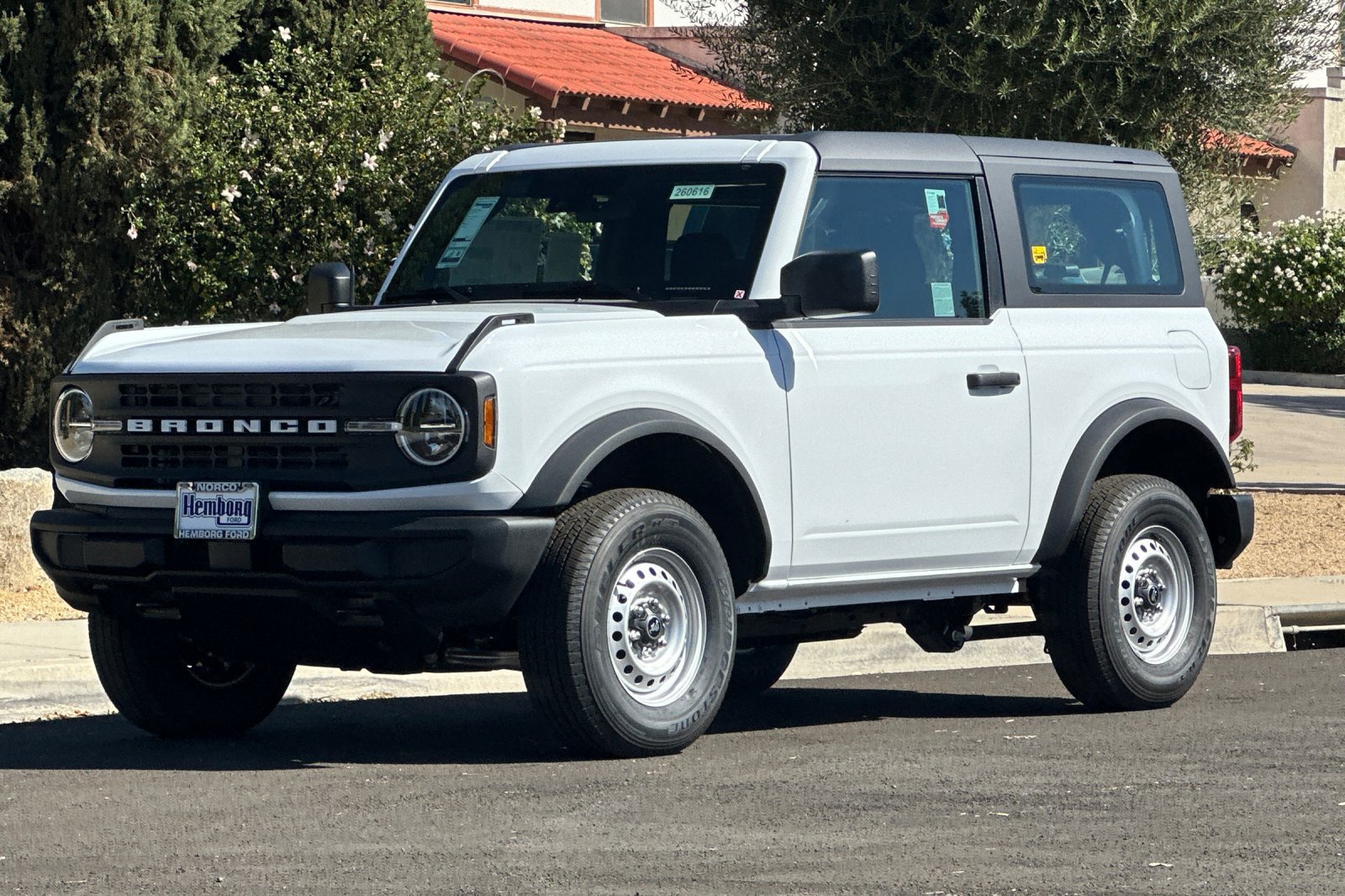 New 2026 Ford Bronco 2-Door AWD/4WD image 8