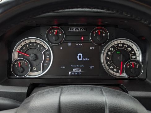 Used 2017 RAM 1500 Big Horn AWD/4WD image 18
