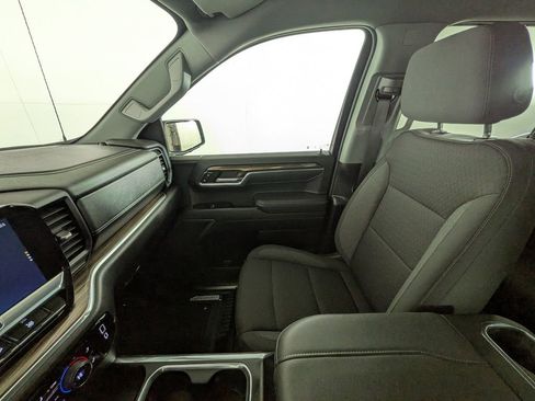 Used 2023 Chevrolet Silverado 1500 LT w/ All Star Edition Plus image 31