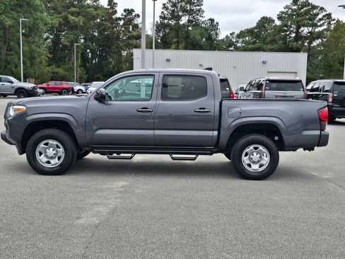 Used 2023 Toyota Tacoma SR image 6