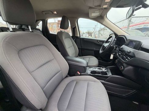 Used 2020 Ford Escape S image 24