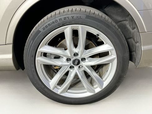 Used 2017 Audi Q7 3.0T Prestige AWD/4WD image 8