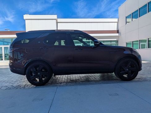 New 2026 Land Rover Discovery Limited Edition image 3